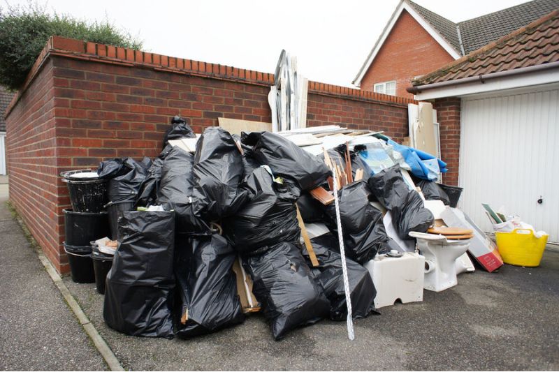 End of Tenancy Clearance for Landlords in Daventry